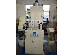 砂帶機(jī)（環(huán)保砂帶機(jī)，非標(biāo)砂帶機(jī)，砂帶機(jī)價(jià)格）